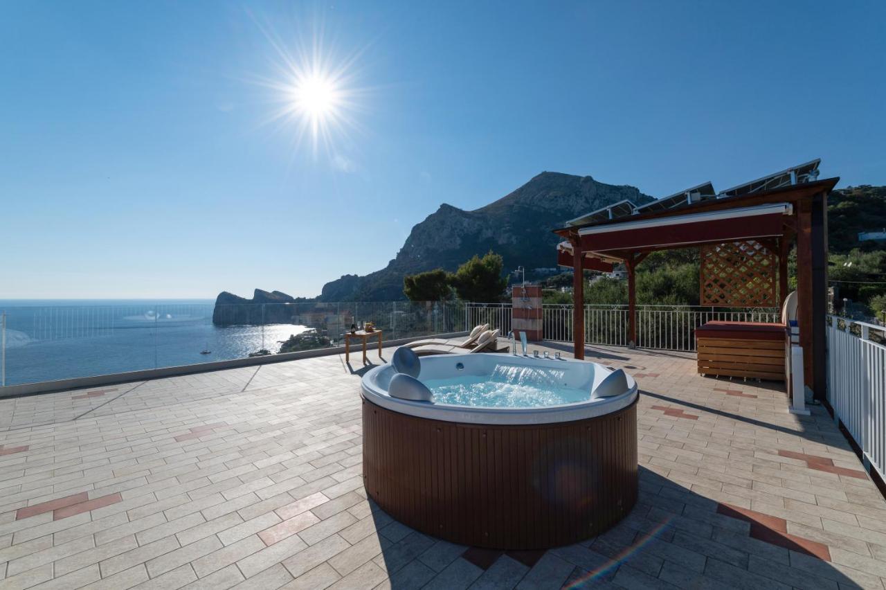 Main Roof Terrace Apartment Nerano Dış mekan fotoğraf